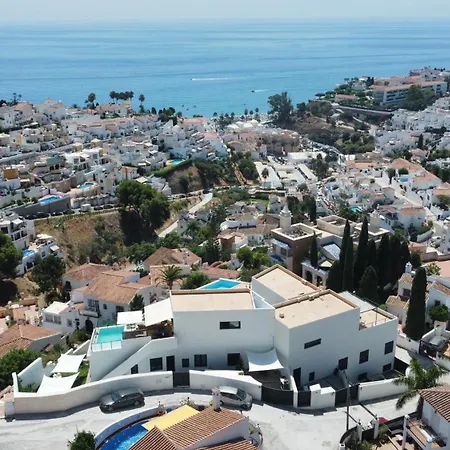 Moderna Mediterránea *