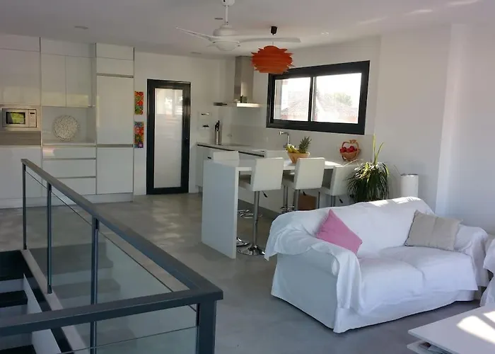 Villa Moderna Mediterranea