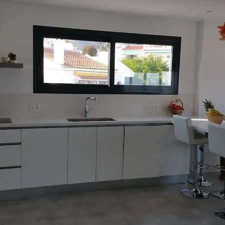 Moderna Mediterránea Villa