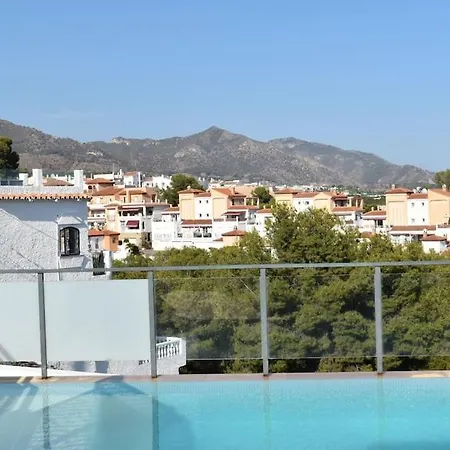 Moderna Mediterránea Villa *