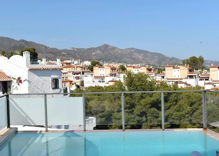 Moderna Mediterranea Villa *